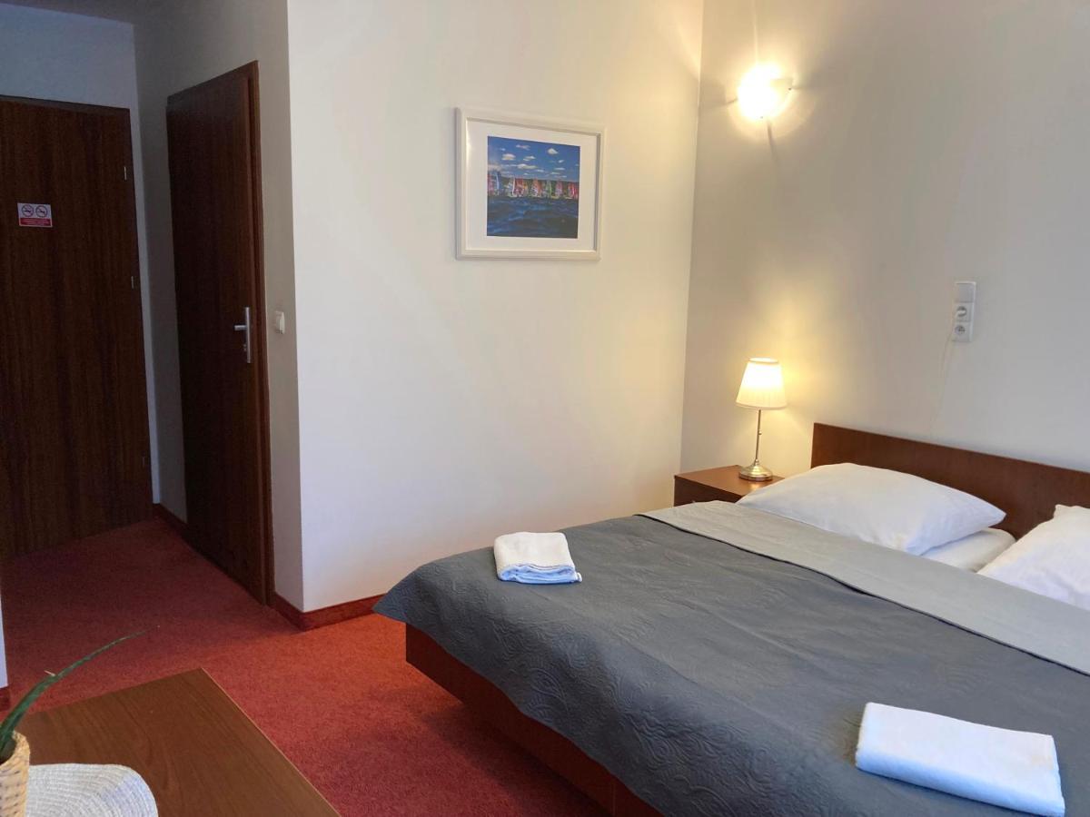Yacht Club Bed & Breakfast Sopot
